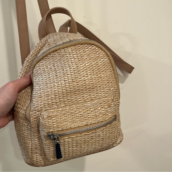 Mini Backpack✨ - Picture 3 of 7